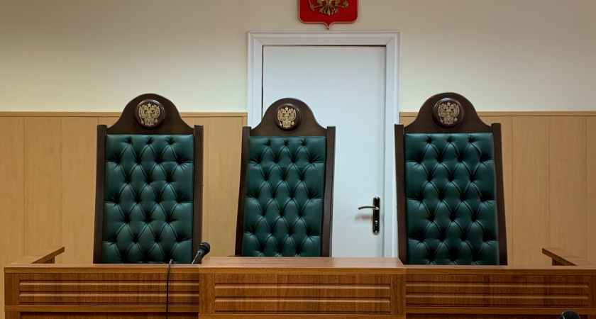 В Свердловской области суд приговорил к 11 годам колонии мужчину за убийство знакомой