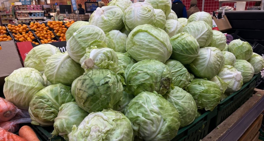 В Свердловскую область завезли более 200 тонн овощей из Казахстана