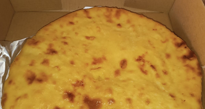 Смешиваю кефир, манку, муку и сахар: нежнейший пирог "4 стакана" с молоком - безумно вкусный как торт