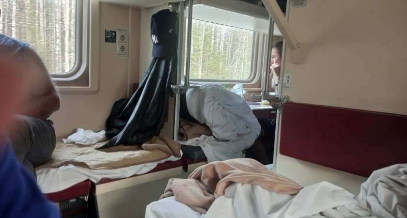 11 золотых правил вежливости в поезде, о которых часто забывают