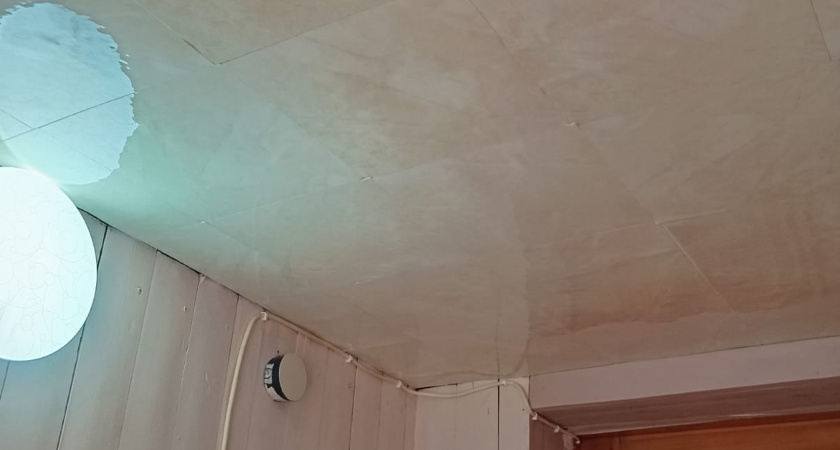 Почему я, как монтажник, в жизни не поставлю натяжные потолки у себя в доме — 4 стильных альтернативы