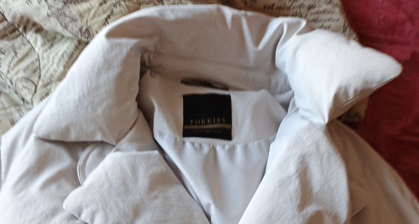 2 капли на ватный диск - и куртка или пуховик как с магазина: даже в машинке стирать не нужно