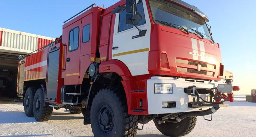 Новый пожарный КАМАЗ усилит безопасность аэропорта Кольцово