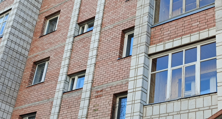 Это очень важно: зачем в хрущевках окно между ванной и кухней - запомните раз и на всю жизнь