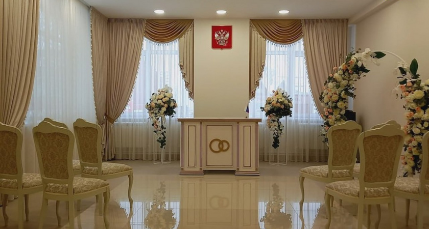 В Свердловской области обновили 12 отделов ЗАГС для торжеств