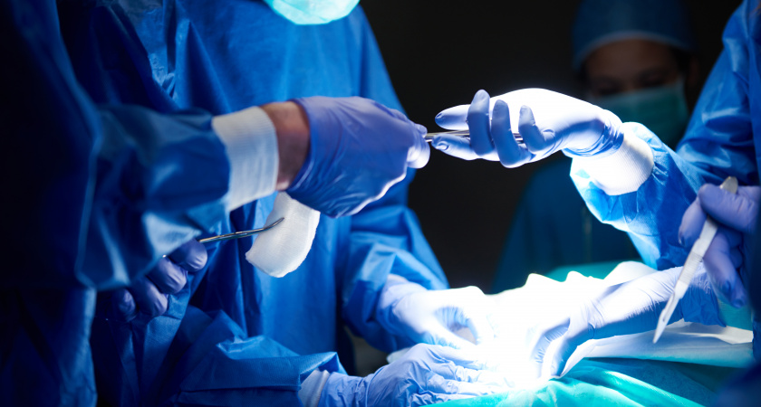 Хирурги Екатеринбурга удалили опухоль весом более 60 килограммов