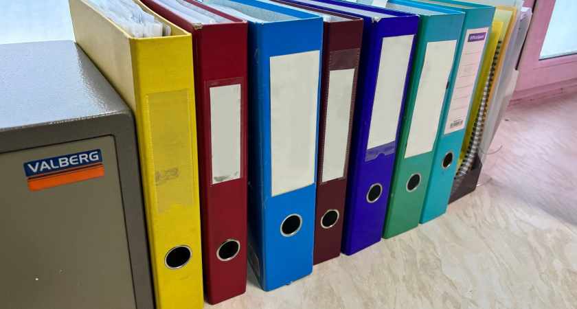 В Свердловской области создадут группу по сокращению бумажной нагрузки на педагогов