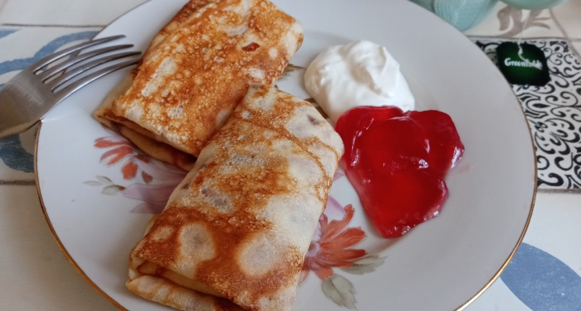 Жителям Свердловской области рассказали, сколько блинов можно съесть без вреда для здоровья