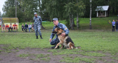 Ирбитские кинологи СИЗО-2 выступили в детском лагере "Салют"