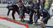 Ирбитские полицейские возложили цветы к мемориалу памяти ирбитчан, павших в годы Великой Отечественной войны