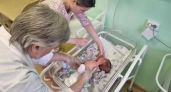 Уральские врачи спасли новорождённого с редкой патологией кишечника