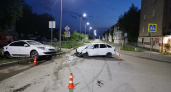 В Ирбите столкнулись две машины: пострадал молодой пассажир