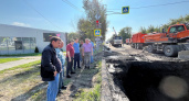 В Ирбите устраняют крупную коммунальную аварию на водопроводе