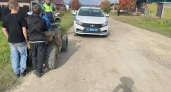 В Свердловской области сотрудники ГИБДД пресекли опасную поездку детей на квадроцикле