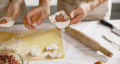 Кидаю 2 щепотки в фарш — и пельмени вкуснее, чем у шеф-повара: настоящий рай для гурманов        
