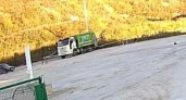 В Свердловской области на свалку привезли фонящие радиацией вещи из онкодиспансера