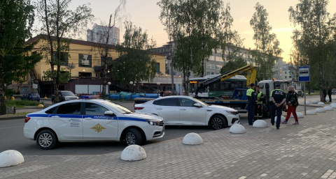 В ГАИ наконец поставили жирную точку: до какого возраста можно водить машину - пенсионерам указали на ограничения