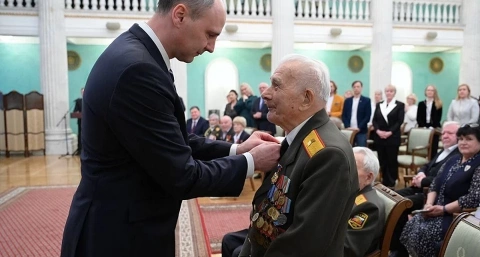 Восьми ветеранам на Урале присвоили звание “Почетный гражданин Свердловской области”