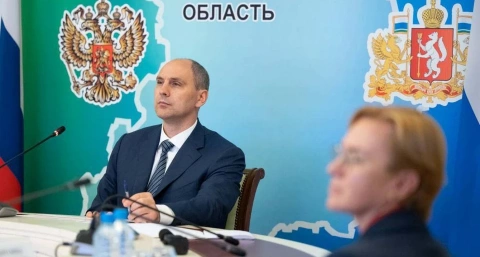 В школах Свердловской области введут начальную военную подготовку