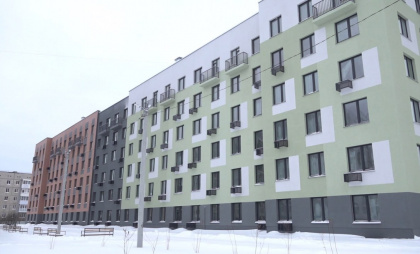 Новоселы Ирбита получат ключи от квартир позже обещанного