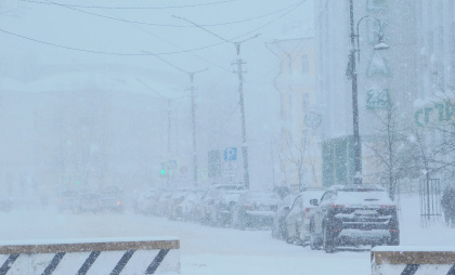 Высота сугробов в Свердловской области превысила норму почти на 10 сантиметров