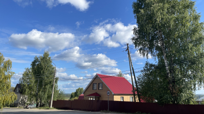 Синоптики пообещали жителям Свердловской области тёплую ясную погоду 17 мая